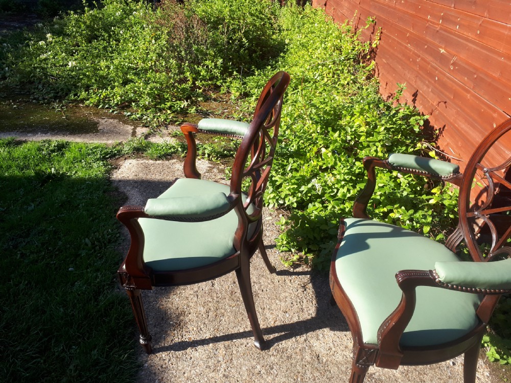 Good pair of mahogany armchairs.Wide seats View VI
