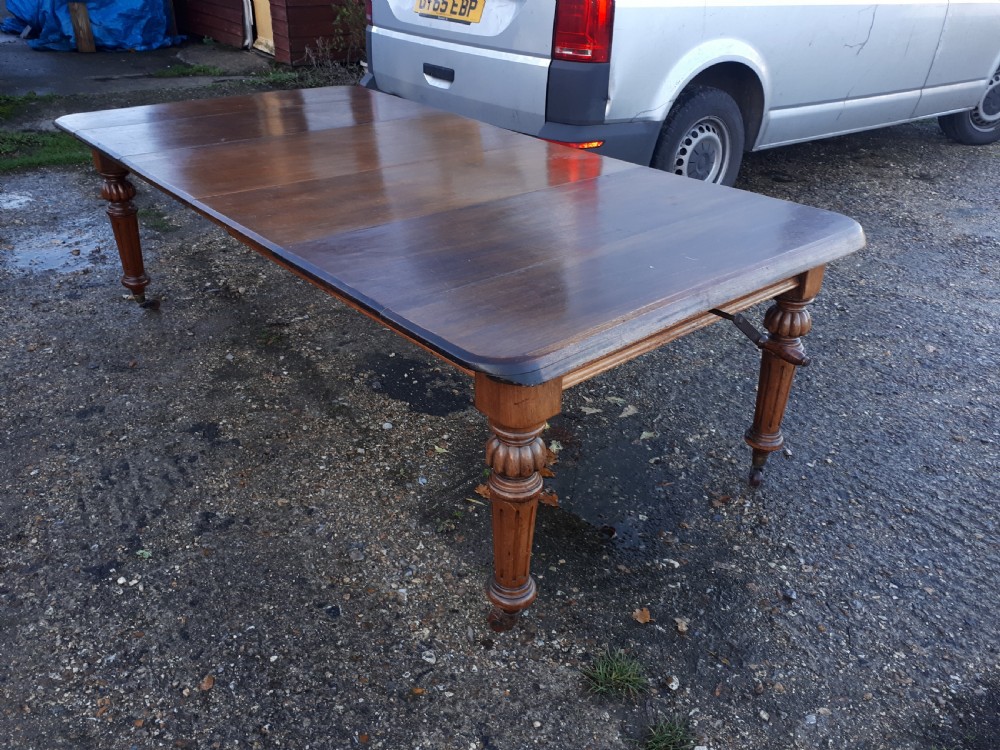 19th century 2 leaf extending dining table View II