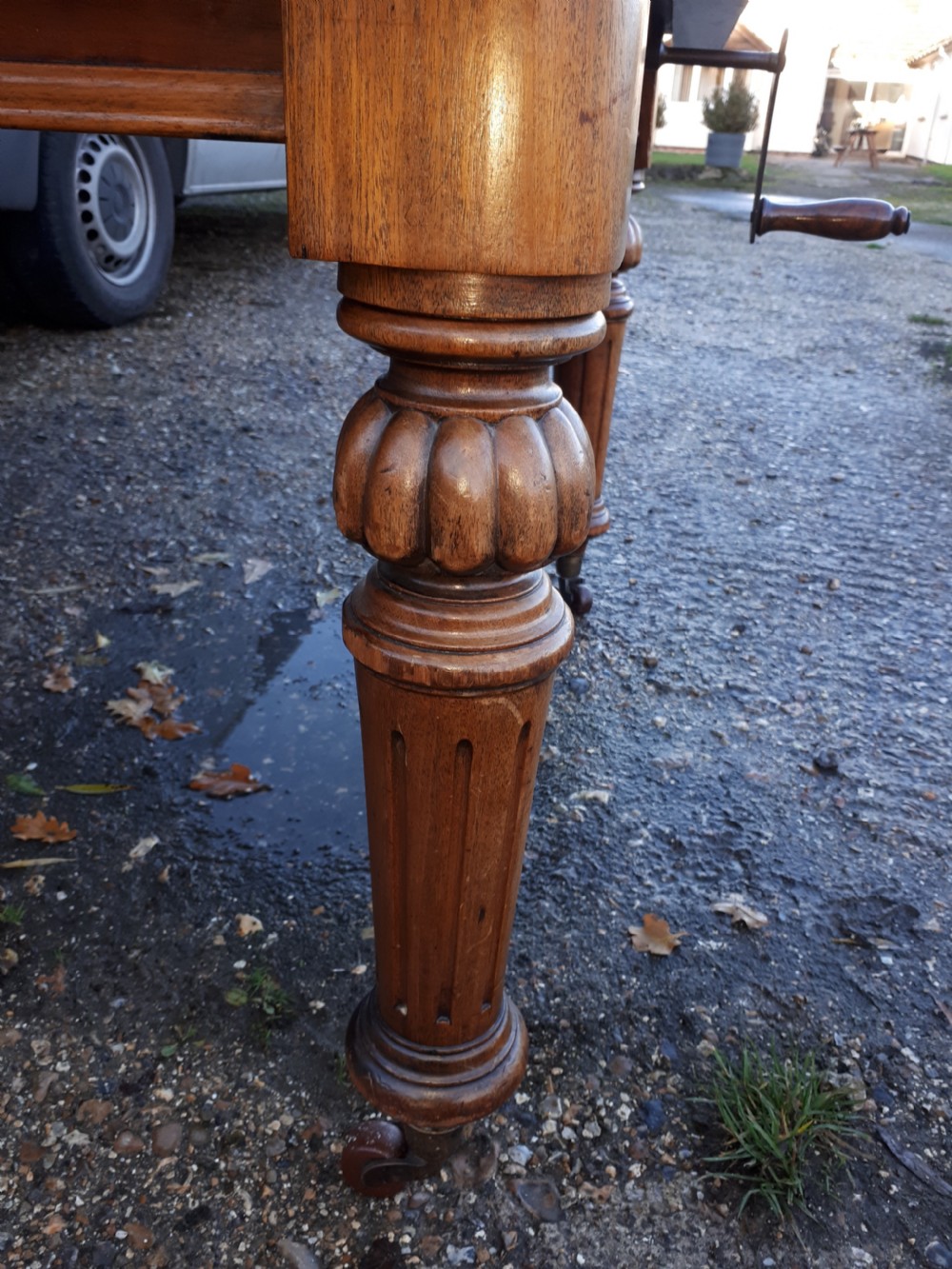 19th century 2 leaf extending dining table View VII