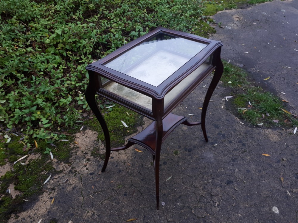 Late Victorian bijoutiere  display table View III