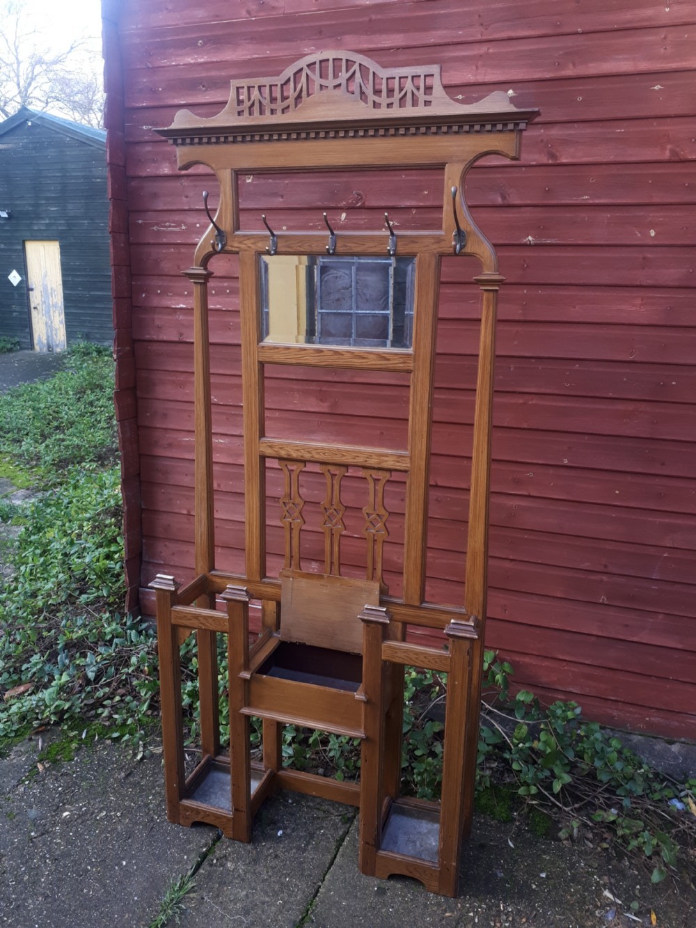 Usually narrow hallstand ideal for narrow corridor View III