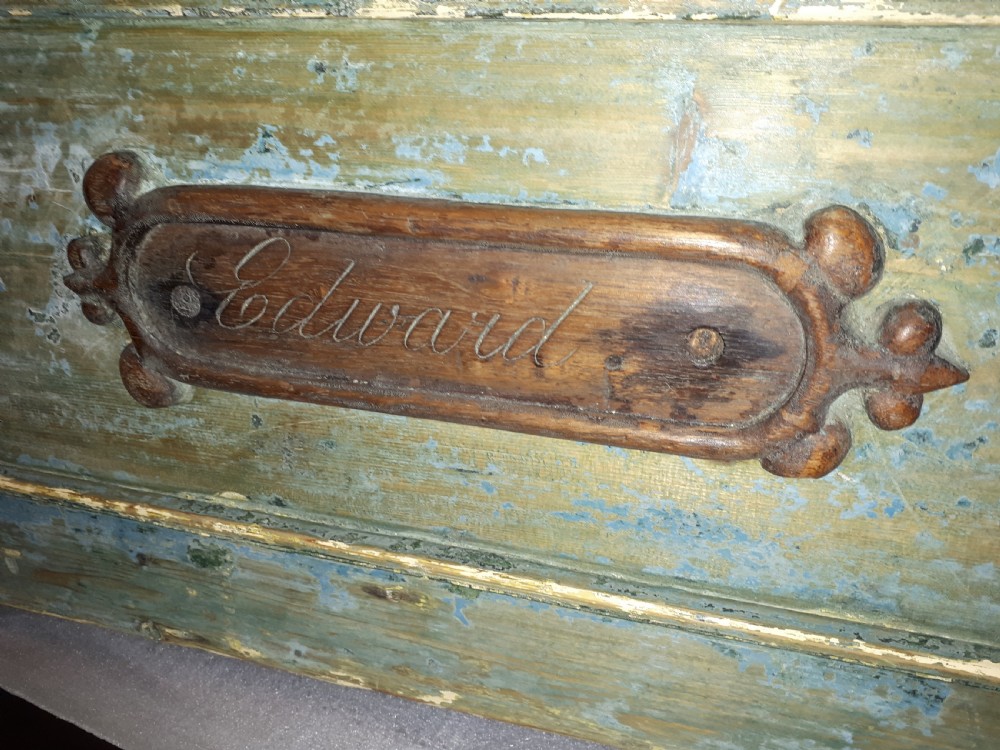 Early Victorian Naval sea chest with oak name plaques . View II