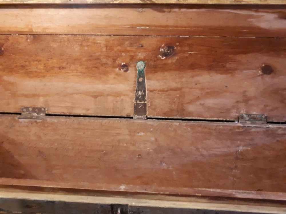 Early Victorian Naval sea chest with oak name plaques . View VII