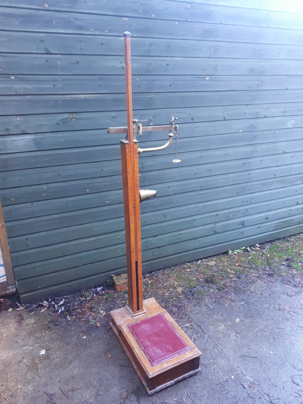 Edwardian Avery scales