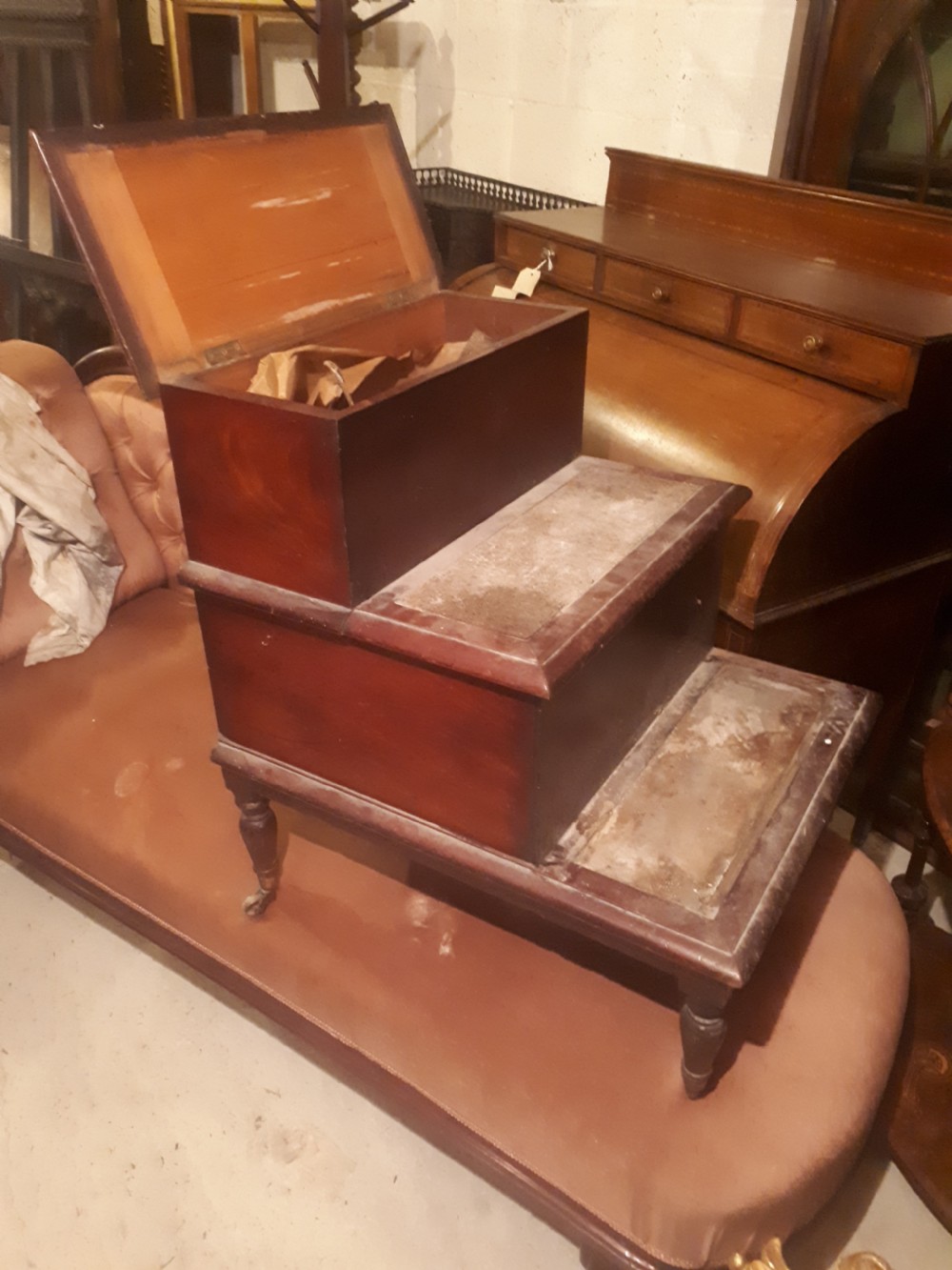 Set of Regency library steps View II
