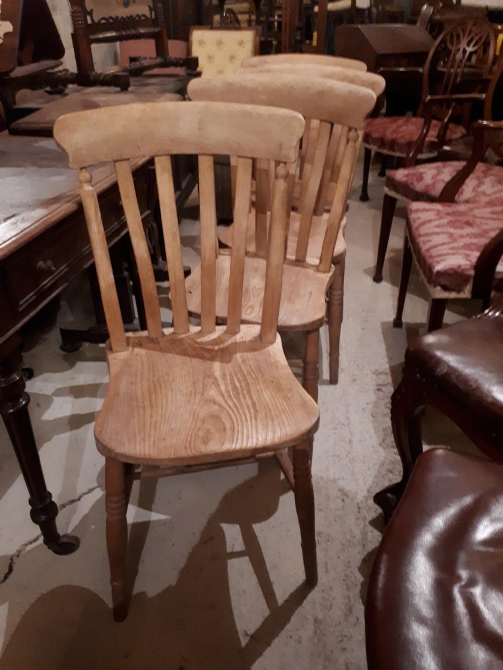 Set of 4 late 19th century Windsor  kitchen dining chairs 