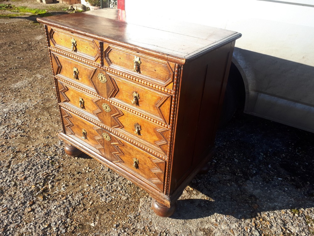 18th century oak chest of drawers. View IV
