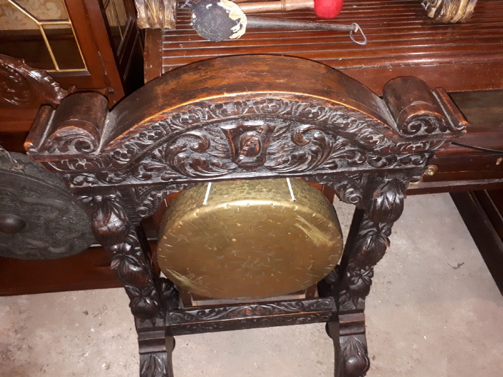 Victorian carved oak dinner gong.  View IV