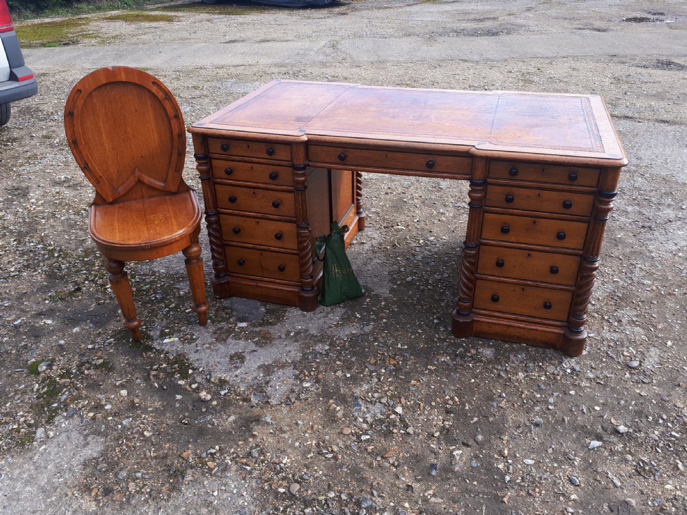 Very good free standing oak pedestal desk View VII