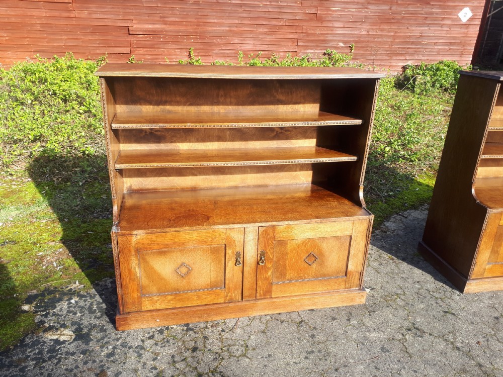 Pair of oak bookcases View III