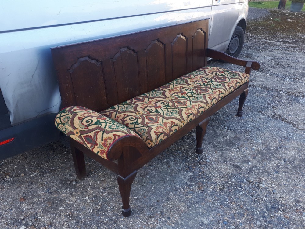 Late Georgian panelled oak night porters hall sleeping bench View IV