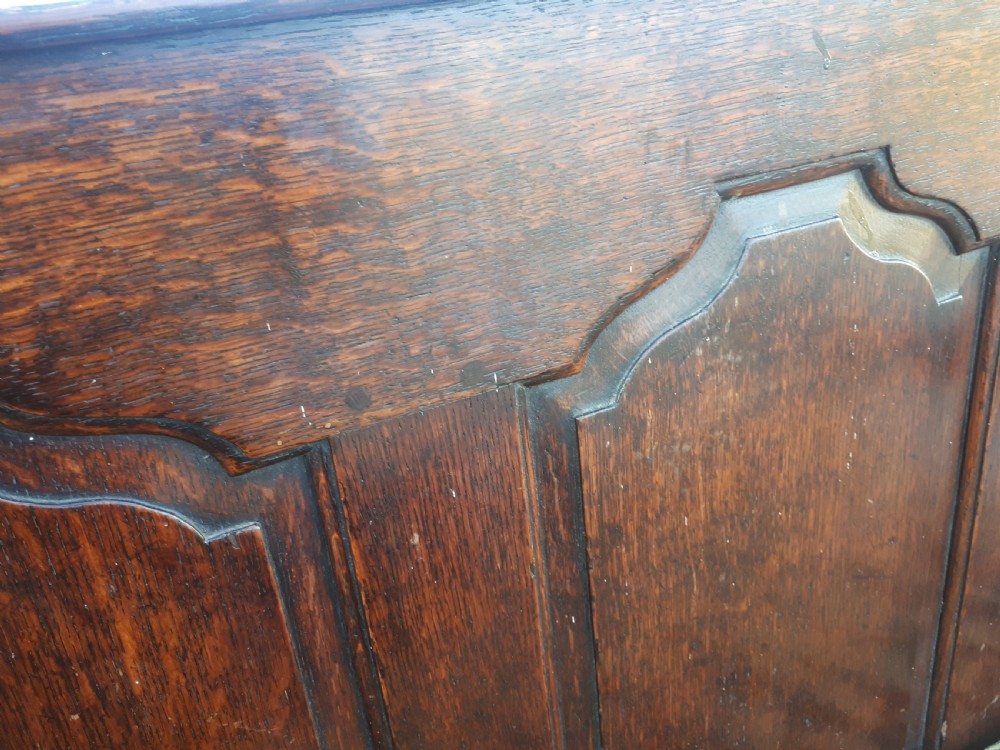 Late Georgian panelled oak night porters hall sleeping bench View VII