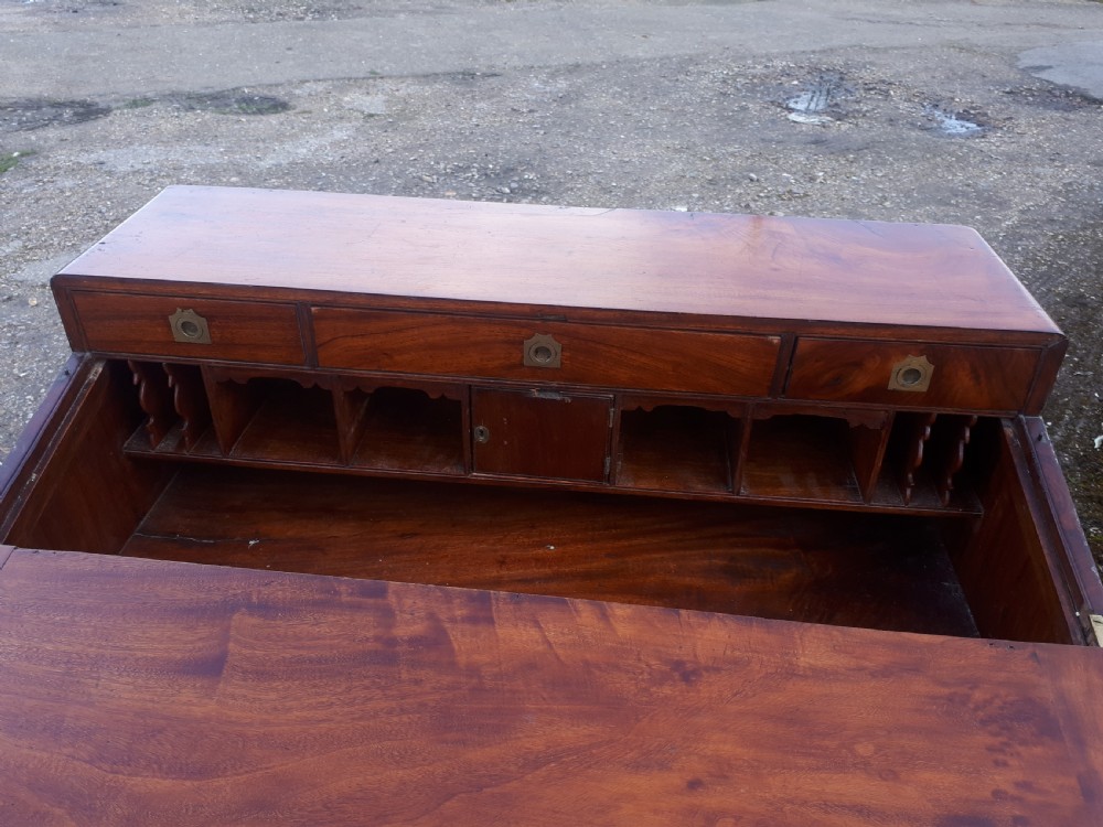 Brass inlaid Camphorwood 2 part campaign military writing chest View VI