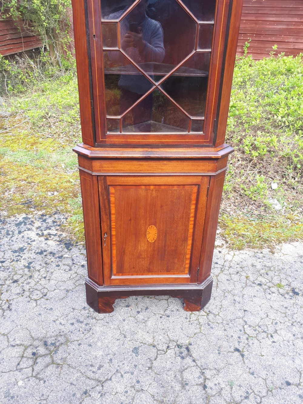 Edwardian inlaid mahogany corner display cabinet  View IV