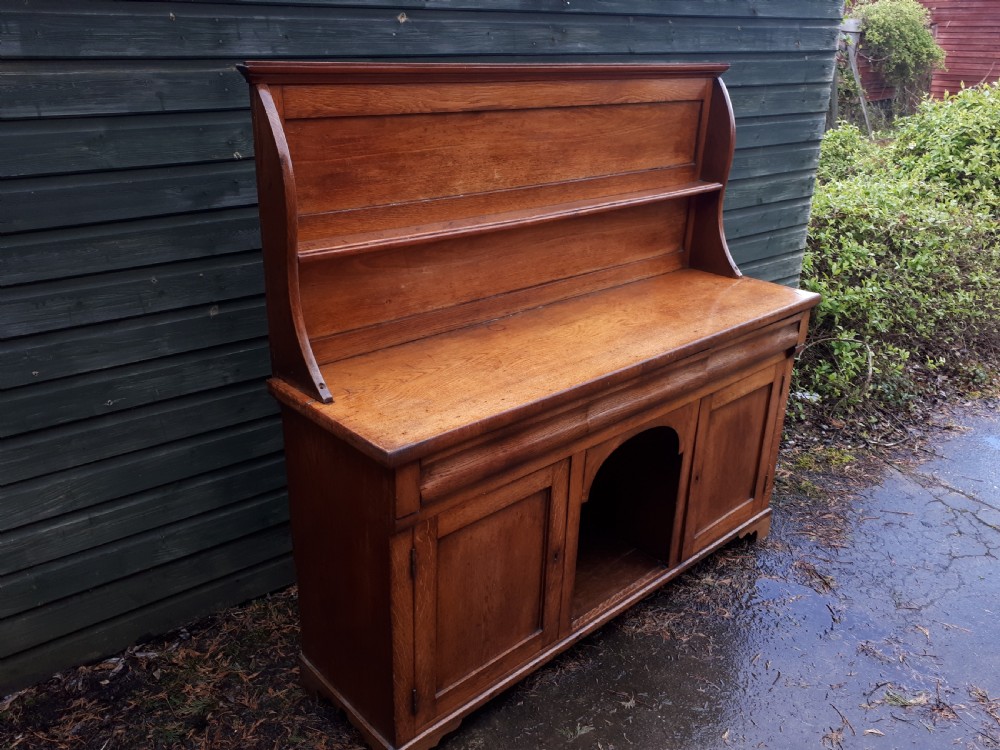 Mid 19th century oak dresser View IV