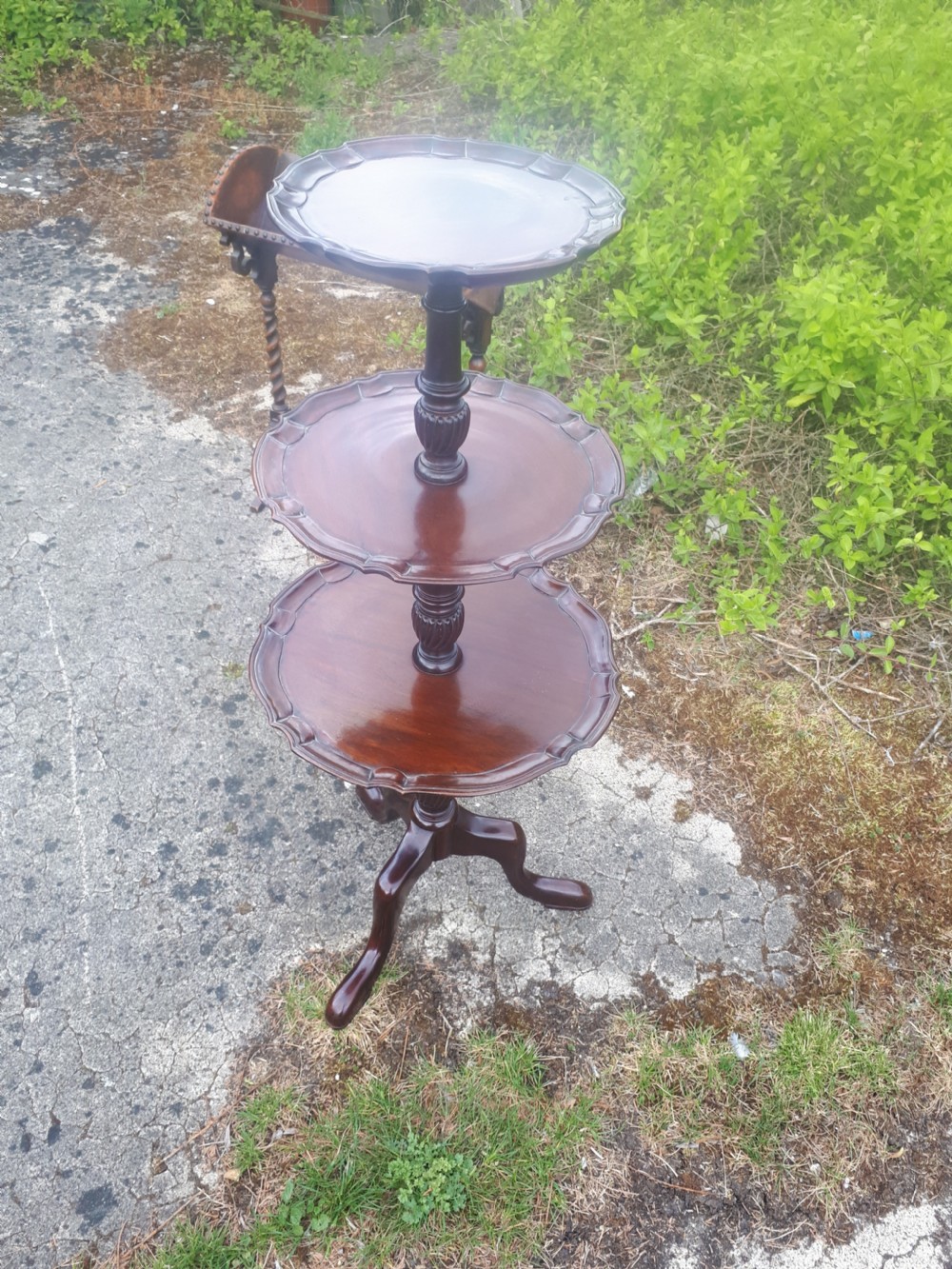 Edwardian mahogany 3 tier dumb waiter  View II