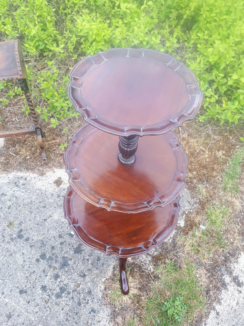 Edwardian mahogany 3 tier dumb waiter  View IV