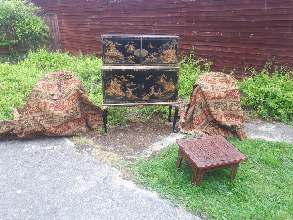 Good early 20th century lacquered cabinet  View VIII