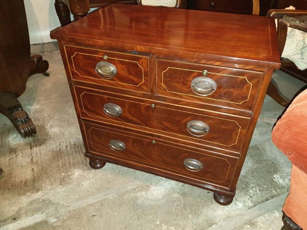 Pretty small Regency chest of drawers View V