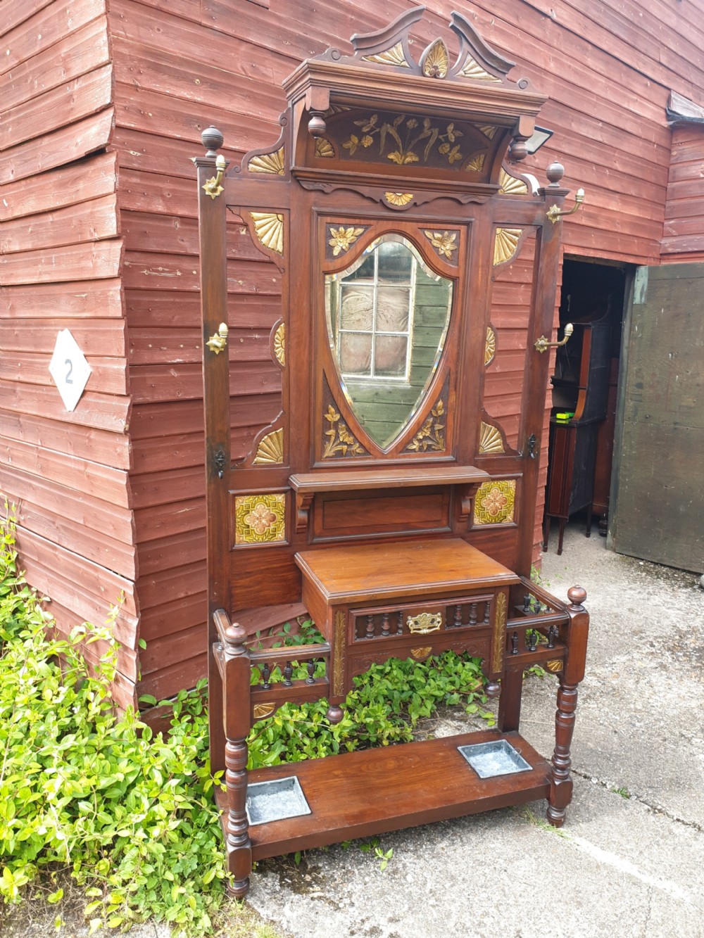 Late 19th century carved and gilt hallstand View IV