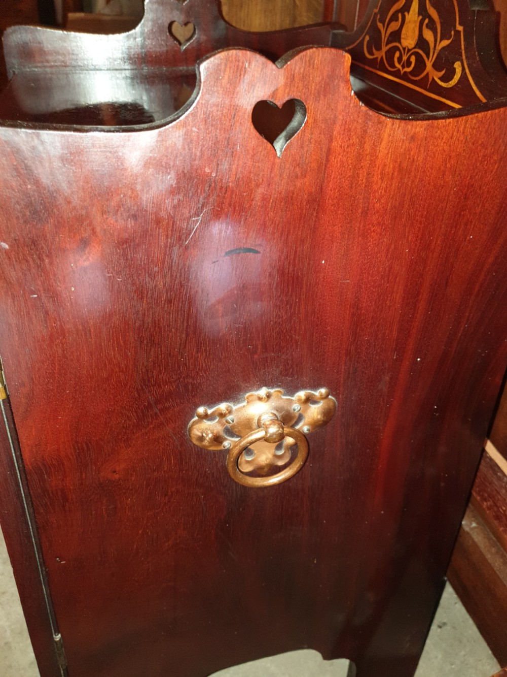 Late Victorian inlaid mahogany cabinet. View VI