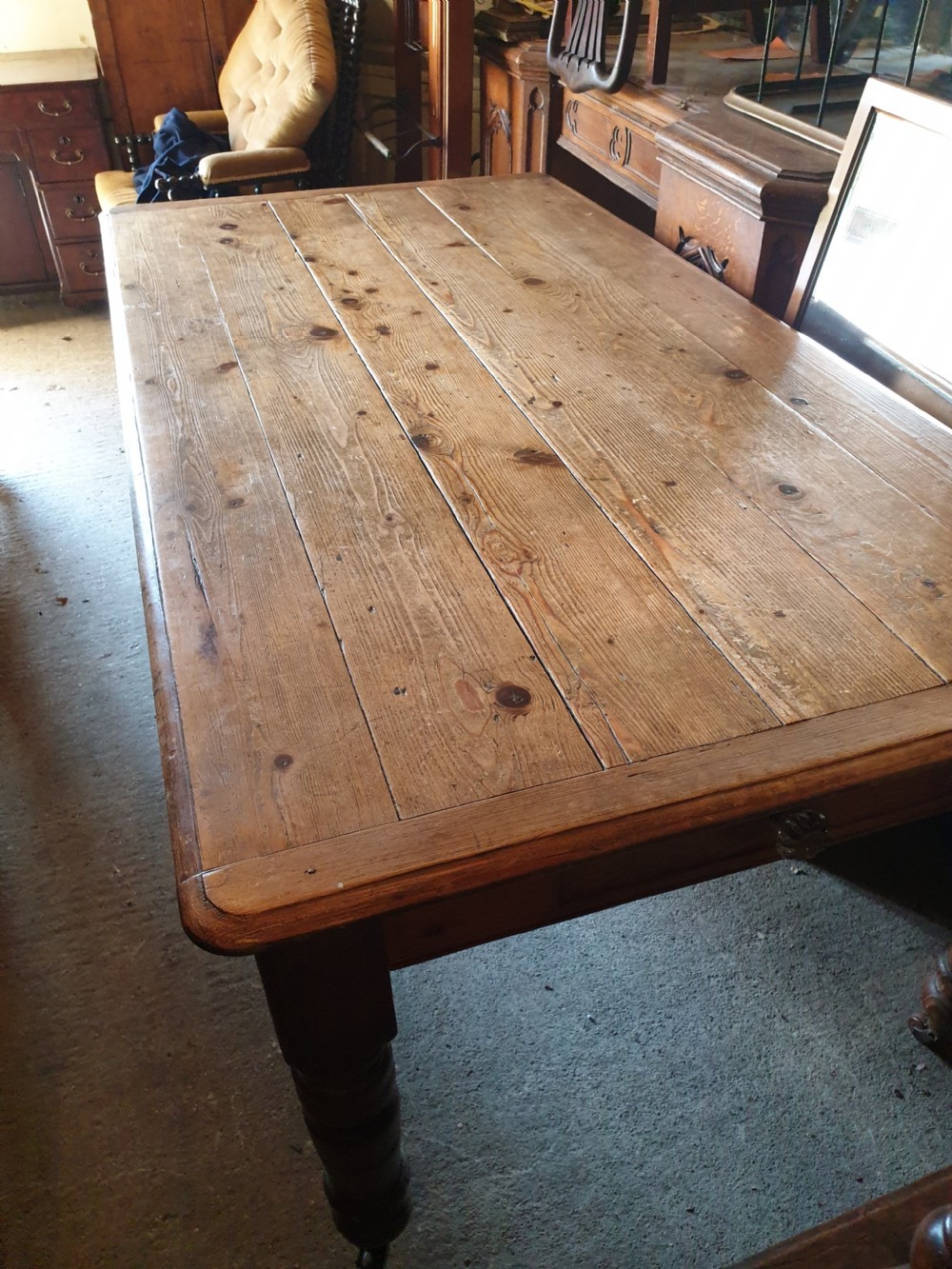 Good solid Victorian pine farmhouse kitchen table(10 seater) View IV