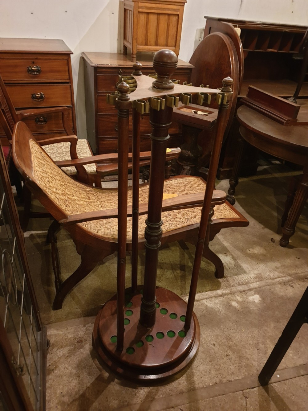 Late 19th century revolving snooker cue stand View III