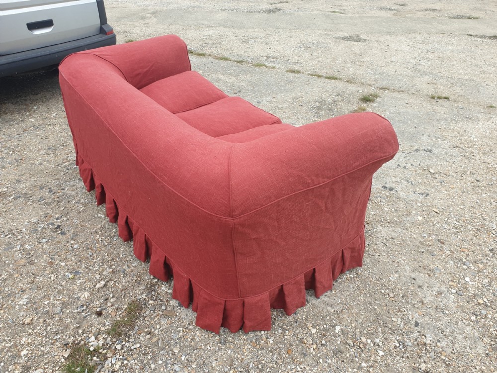 Early 20th century Chesterfield sofa View II