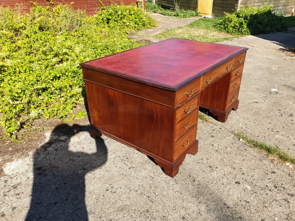 Large mahogany pedestal partners desk View II