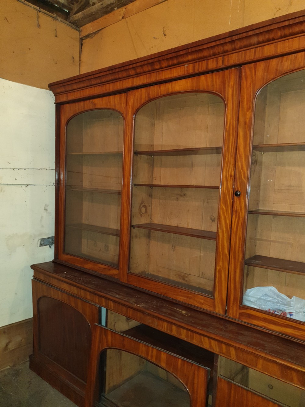 Large Victorian mahogany library bookcase with sliding doors  View VI