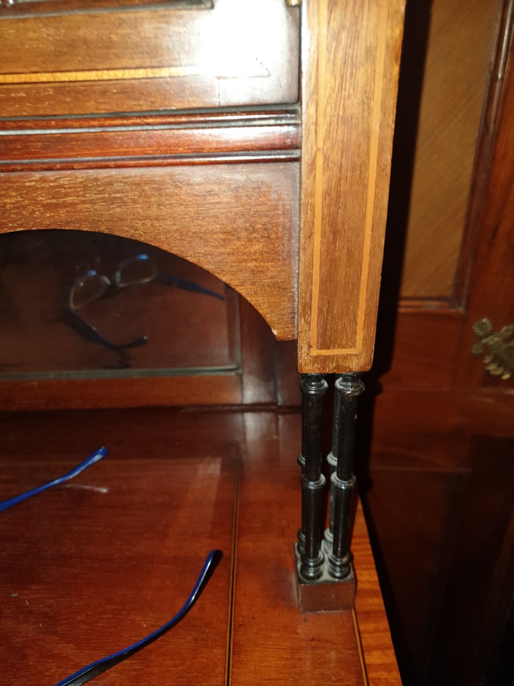 Edwardian inlaid mahogany side cabinet View VIII