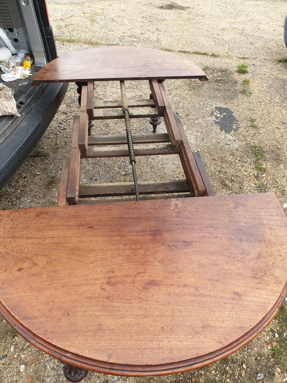 Mid 19th century round extending mahogany 8 foot dining table  View VI