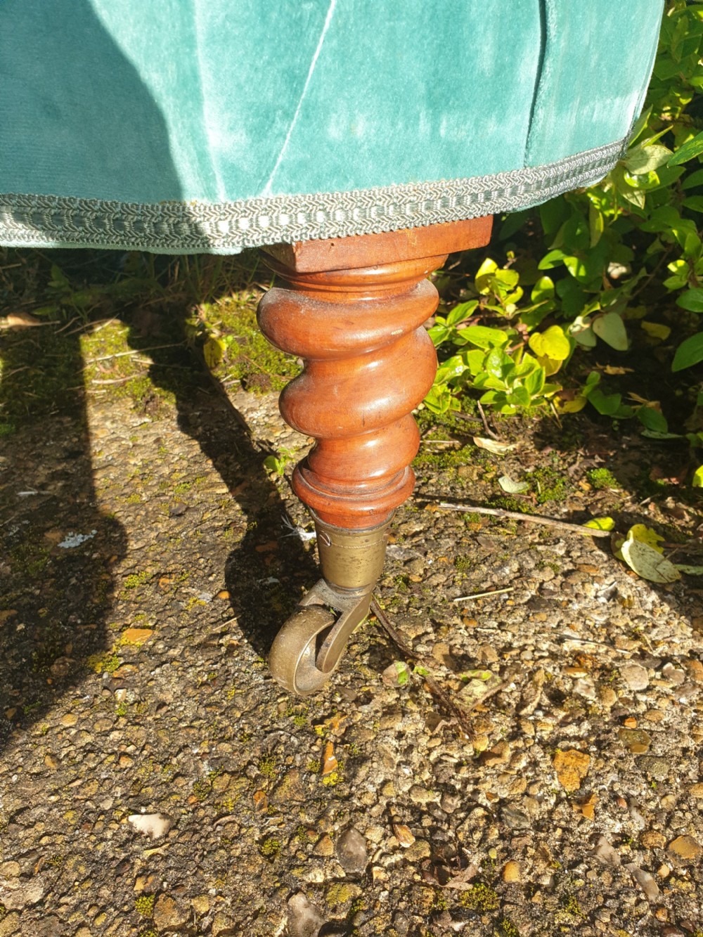 Victorian window seat in the manner of Hindley & Sons.  View III