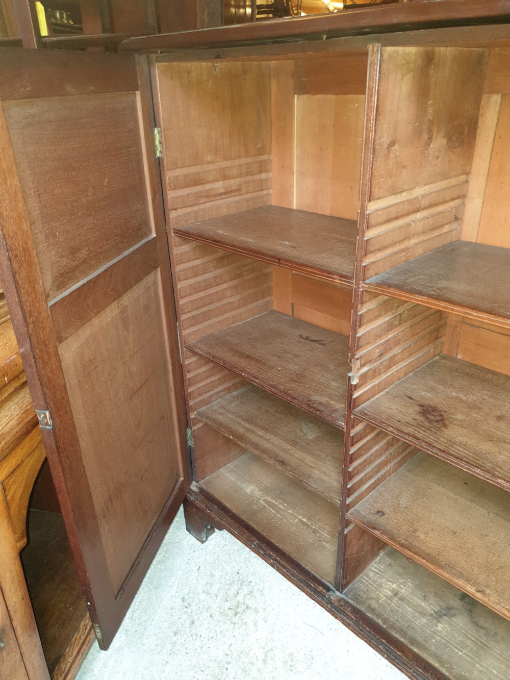 Good practical early 19th century mahogany cupboard  View IV