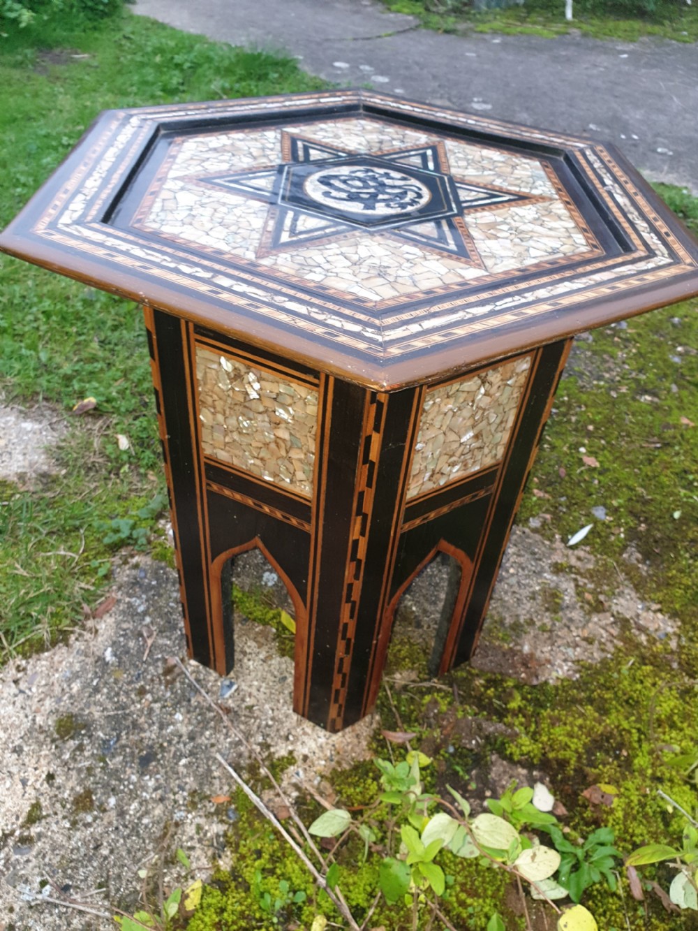 Inlaid occasional table View IV