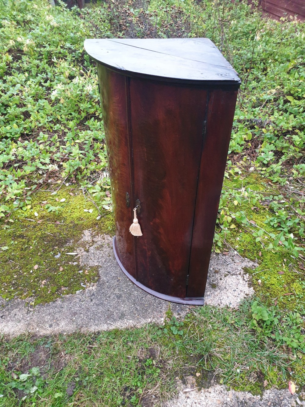 18th century bow front 2 door corner cupboard  View II
