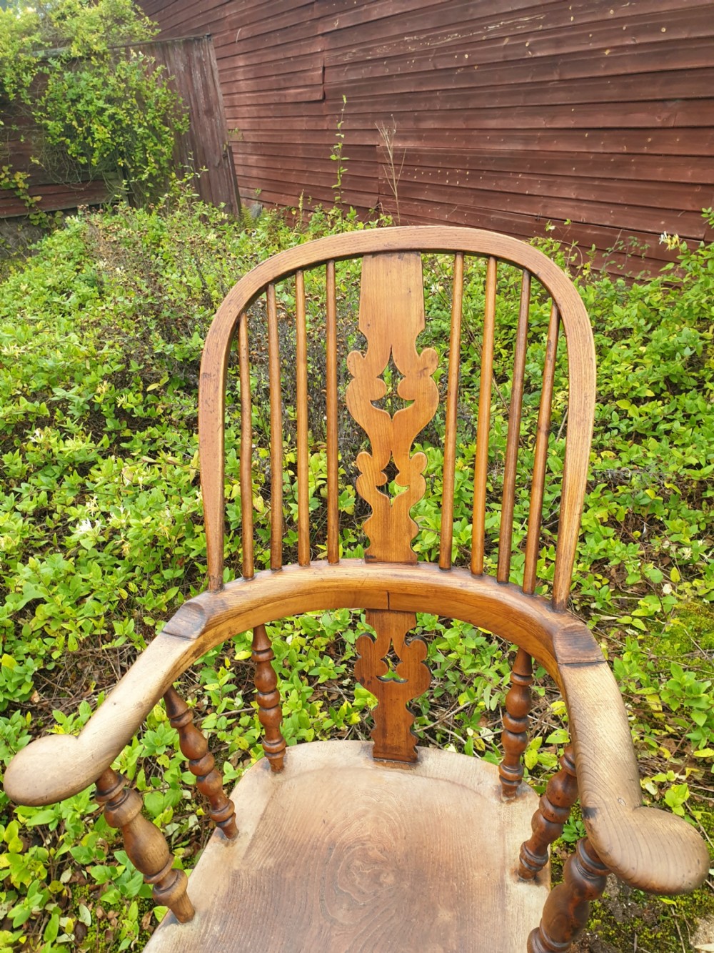 19th century Windsor armchair. View II