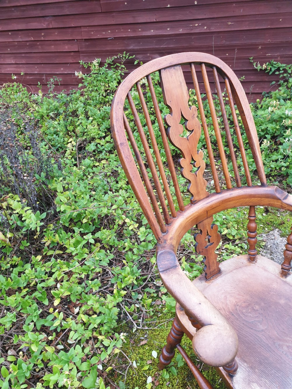 19th century Windsor armchair. View III