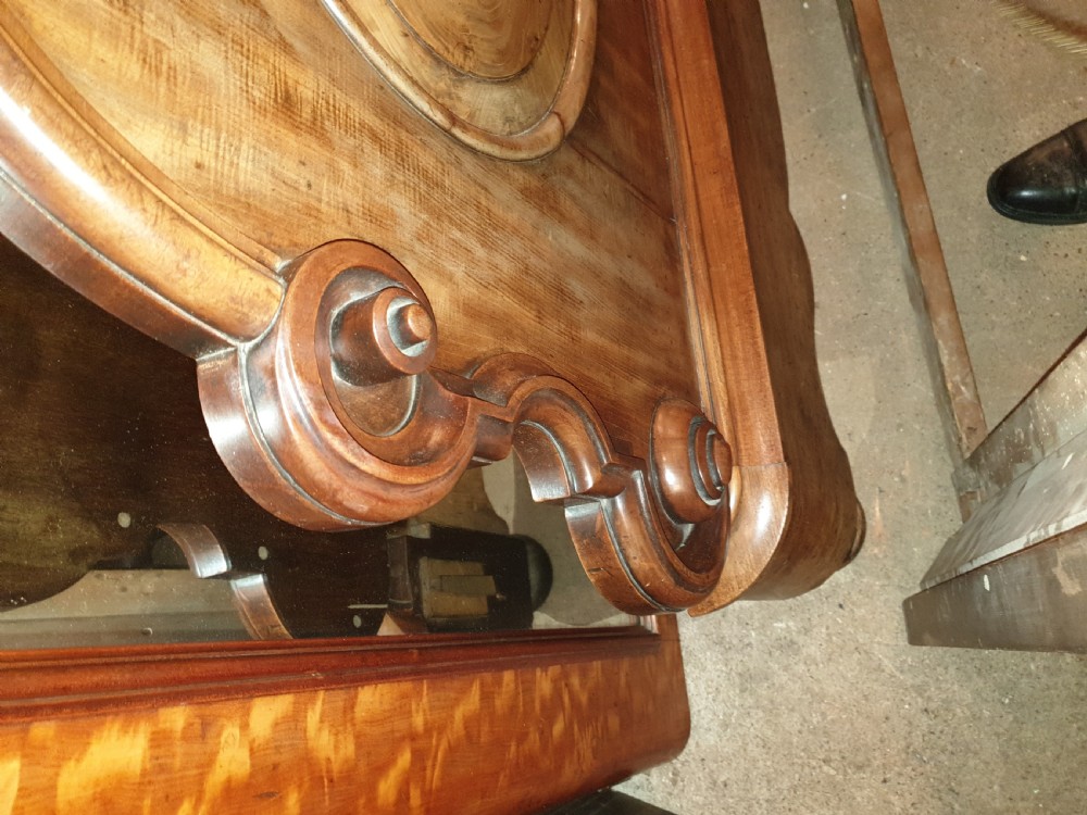 Complete Mid 19th century mahogany half tester bed frame. View VIII