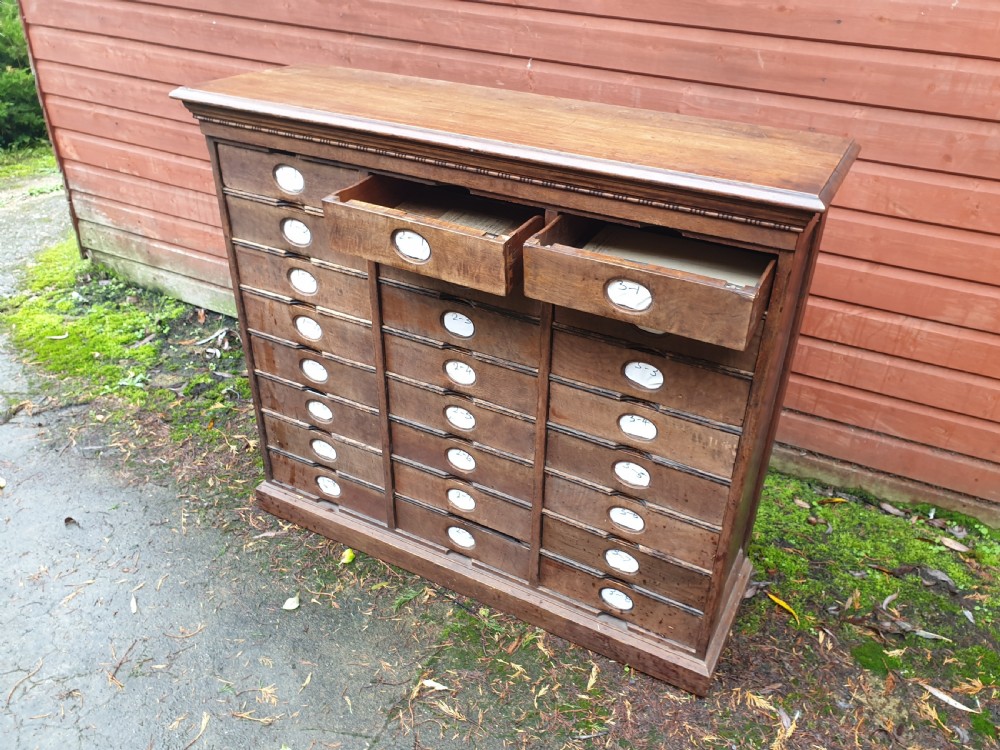 Amberg's 24 drawer office cabinet View VI