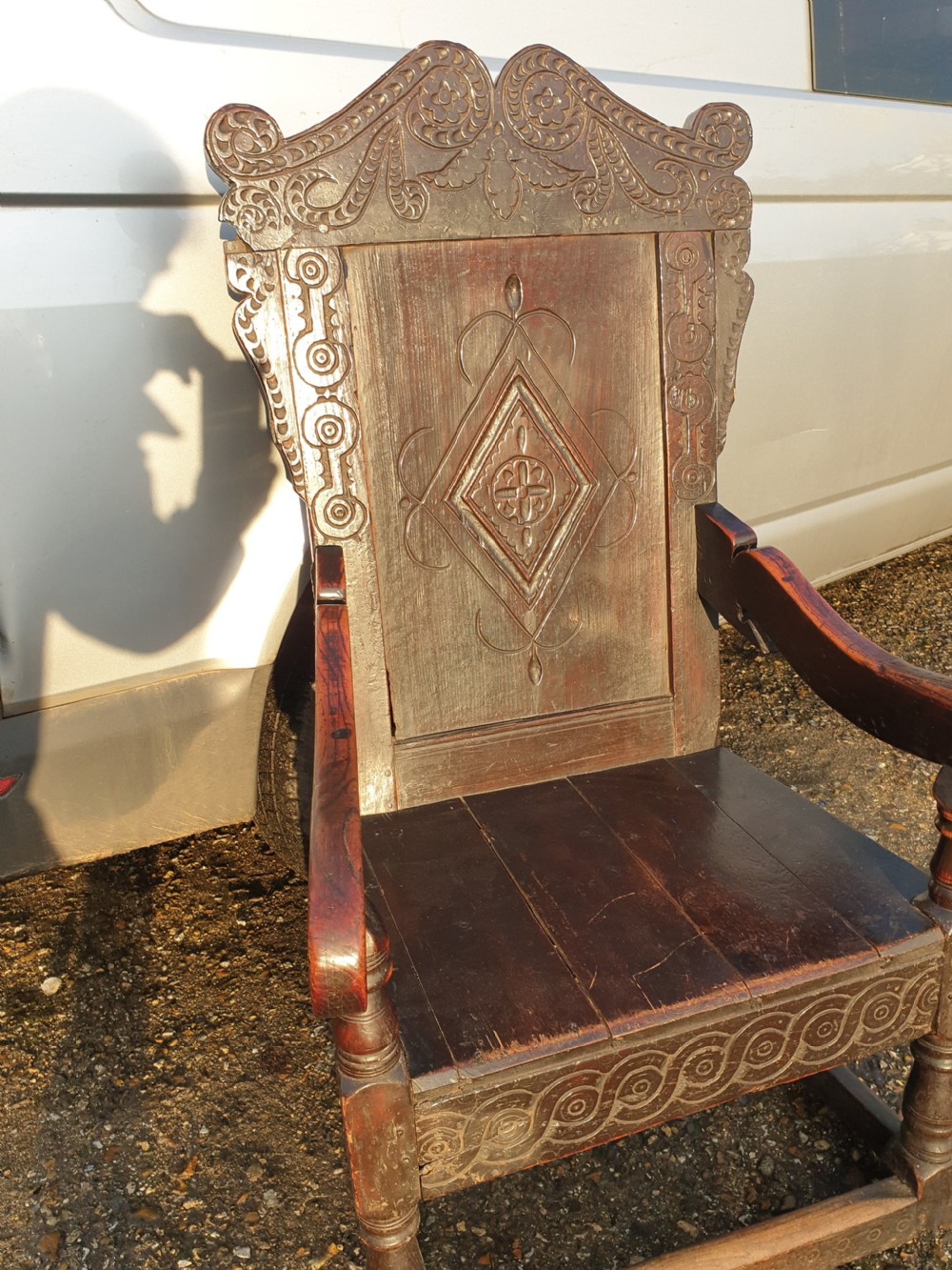 Large mid-17th century oak Wainscot armchair  View IX