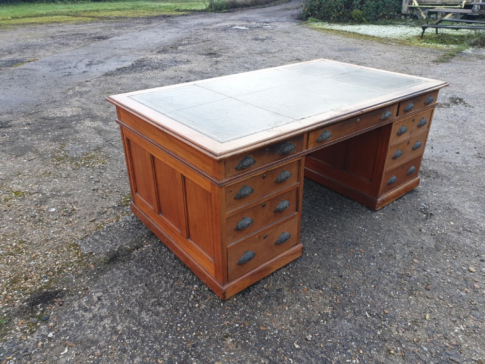 Large mahogany office partners pedestal desk 