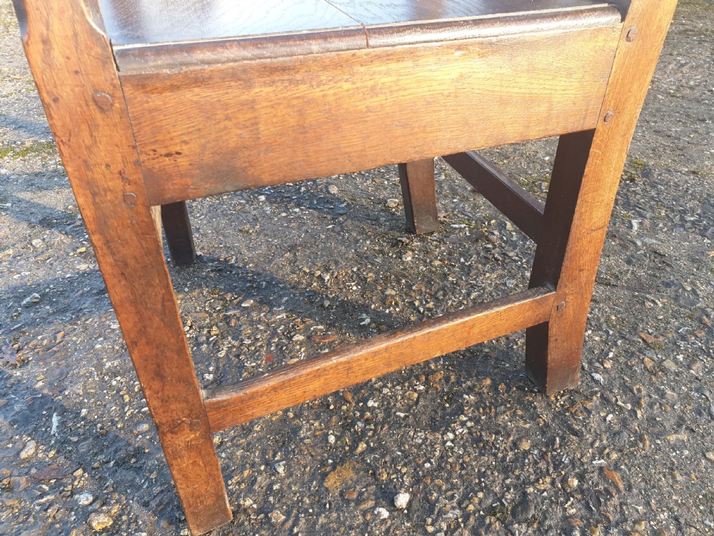 19th century Welsh oak armchair  View IV