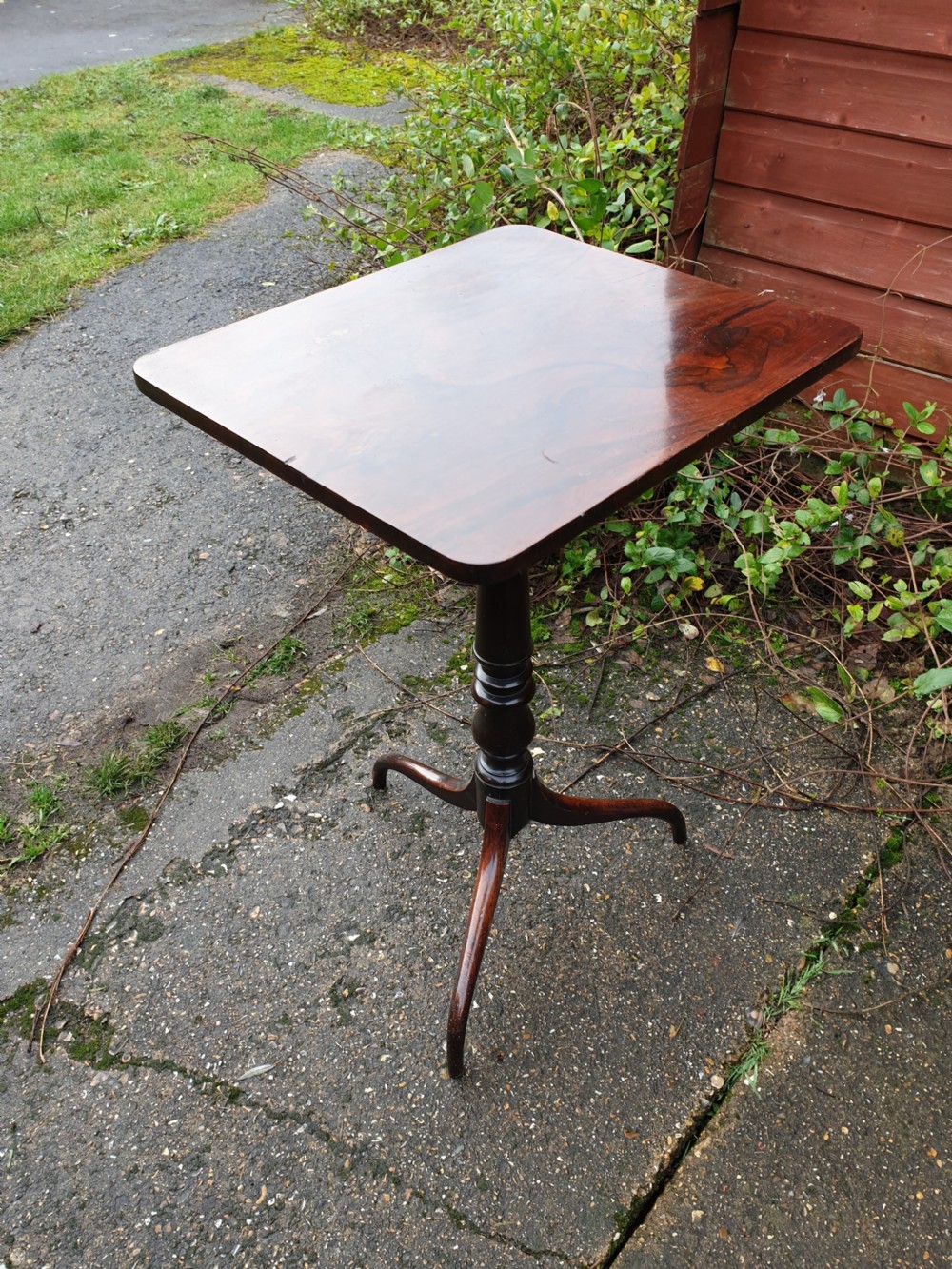 Regency rosewood lamp table View II