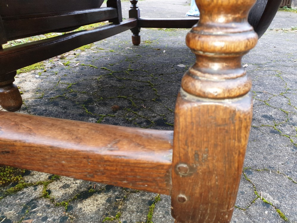 Large 8 seater late Georgian gate leg dining table  View V