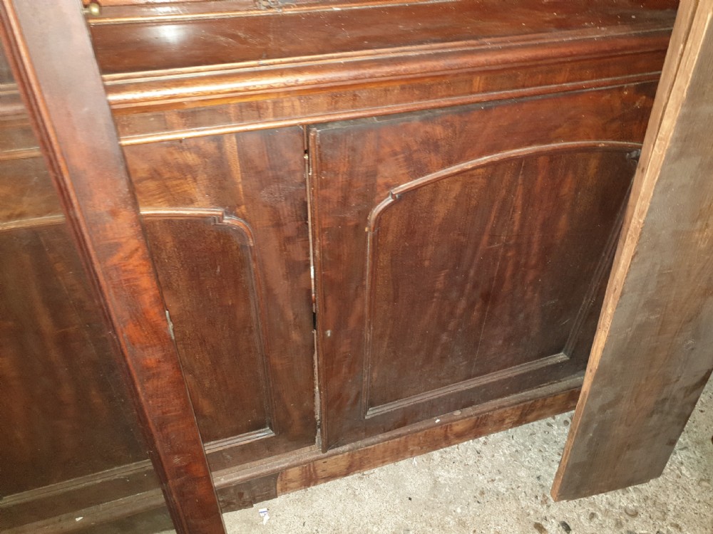 Tall Victorian mahogany library bookcase  View V