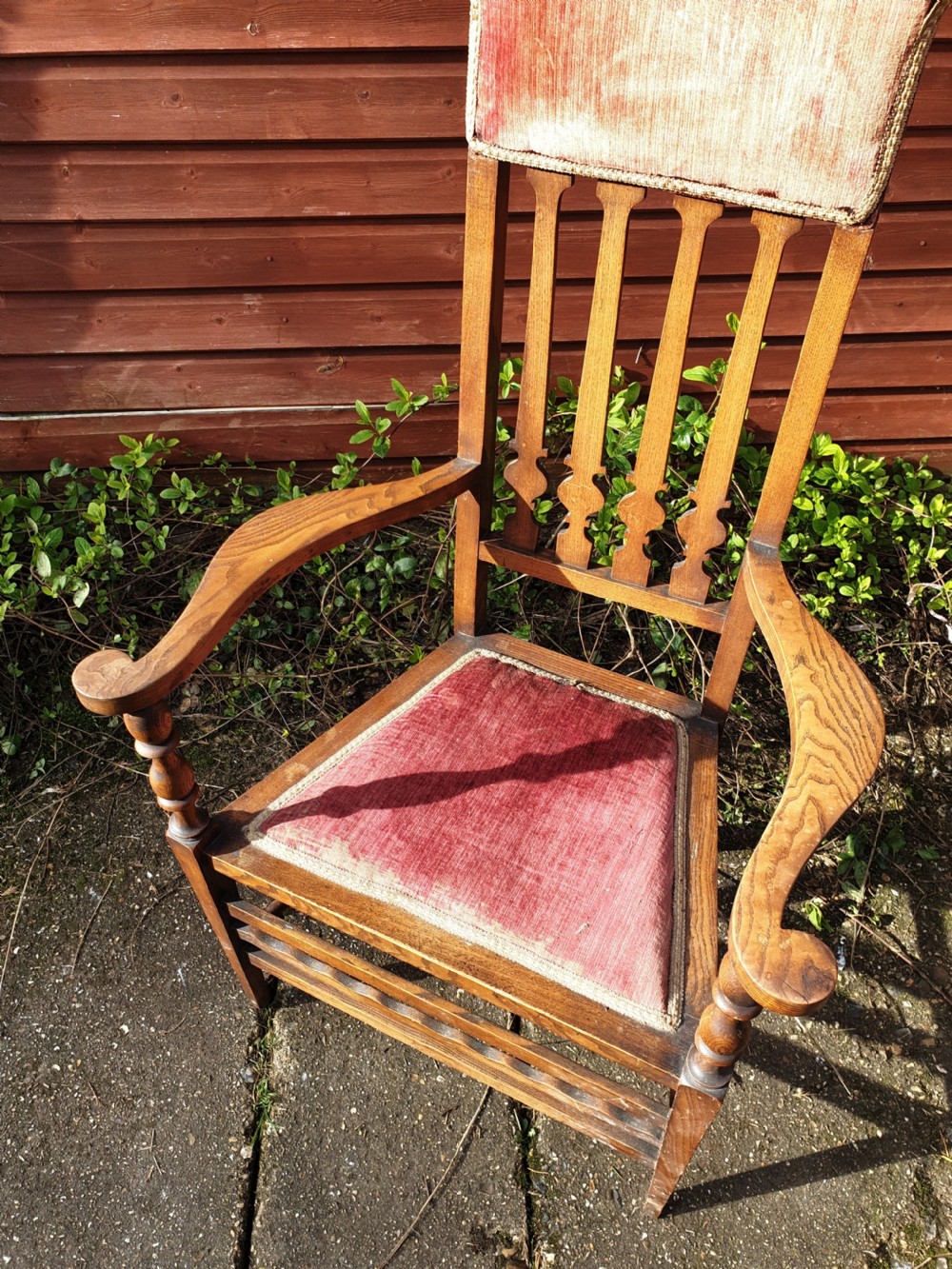 Arts and crafts armchair  View II