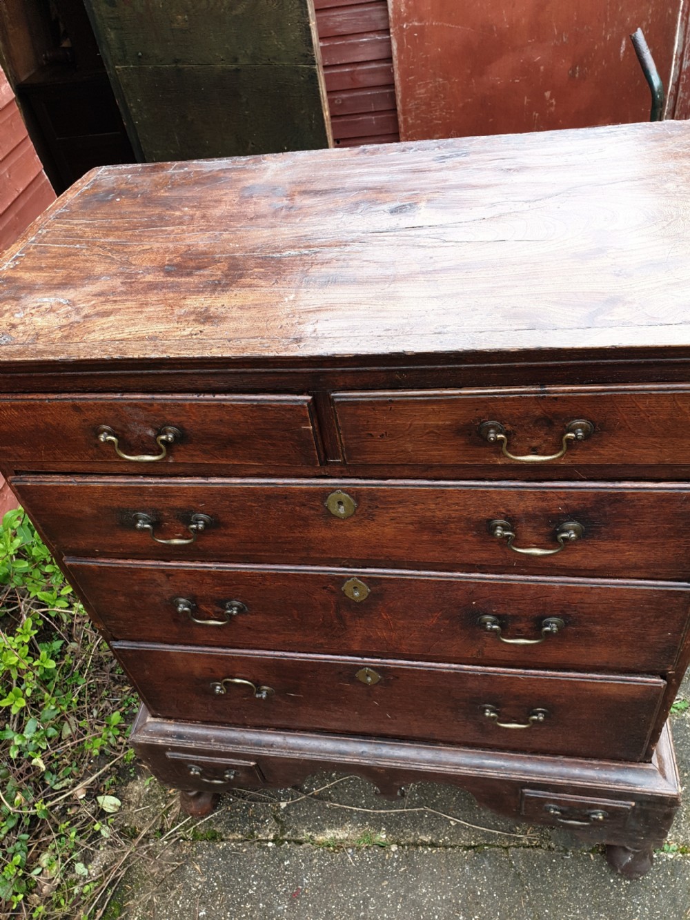 18th century oak chest on stand  View II