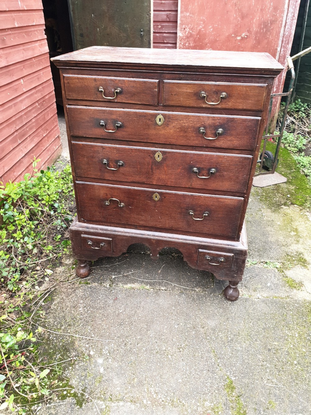 18th century oak chest on stand  View VI