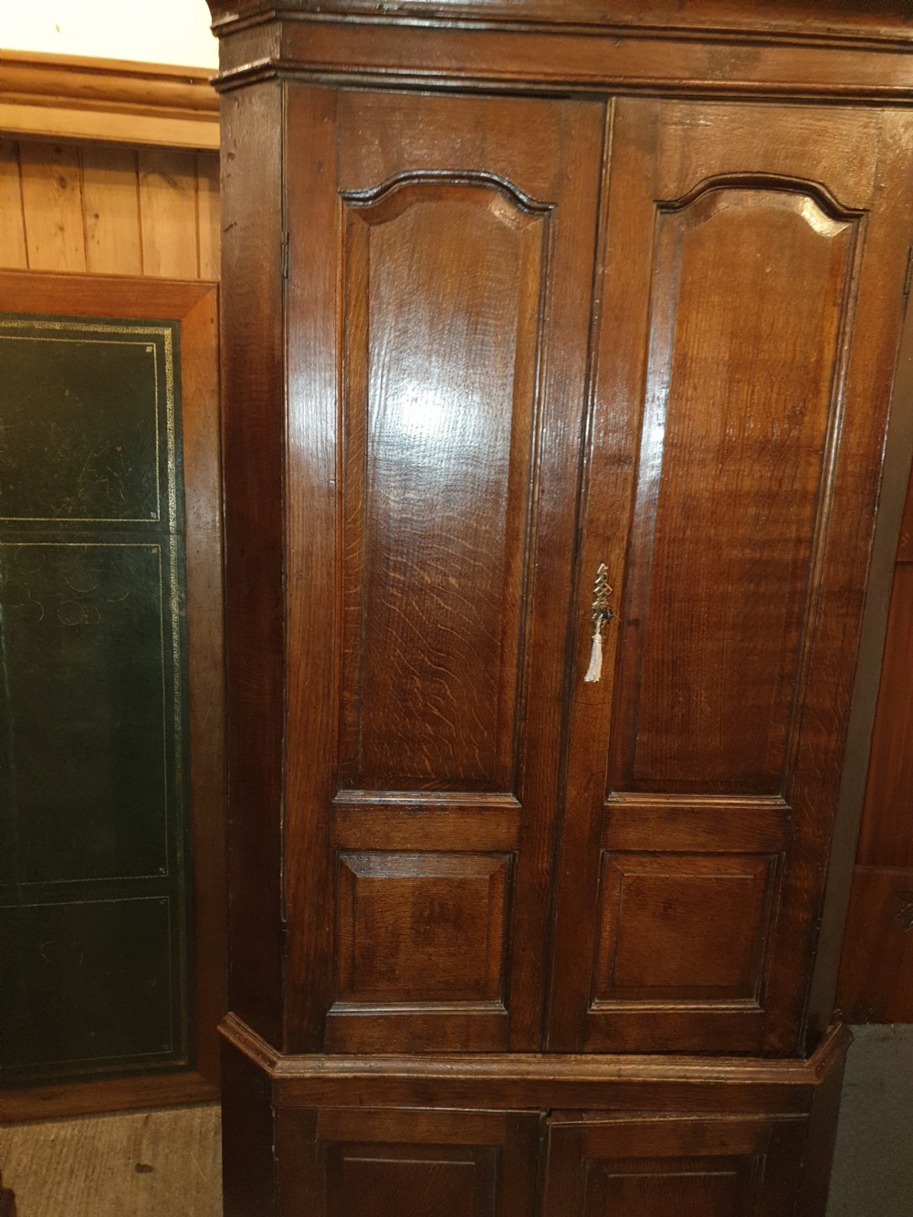 Late Georgian oak corner cupboard  View V
